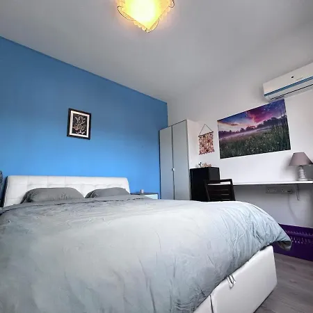 Meet Sunshine Center Apartment *